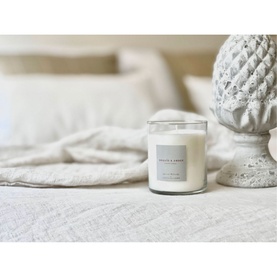 Orquid & Amber Candle 230g