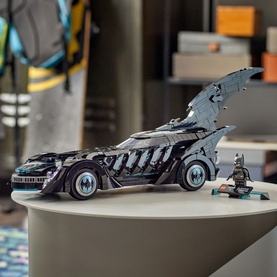 DC Batman&trade;: Batman Forever&trade; Batmobile&trade; Super Hero&trade;