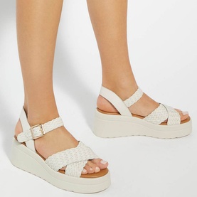 Kinleys Braided Leather Flatform Sandals