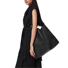Asha Eel Shoulder Bag