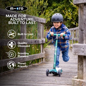 Maxi Micro LED Scooter