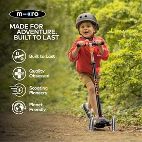 Maxi Micro Deluxe LED Scooter