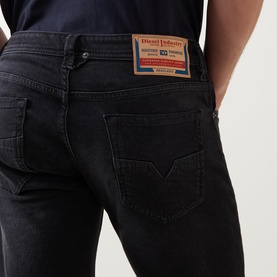 1985 Larkee Straight Leg Jeans