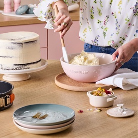 Stoneware La Jardin Serving Bowl 25cm