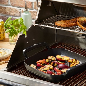 Signature Cast Iron Outdoor BBQ Square Grill 26cm