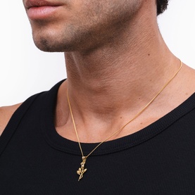 Rose Pendant Necklace