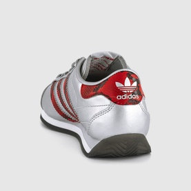 Country Japan Trainers