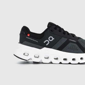 Cloudrunner 2 Trainers