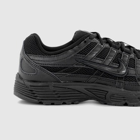 P-6000 Trainers