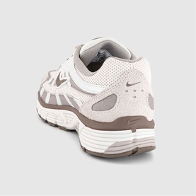 P-6000 Trainers