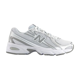 740 V2 Trainers