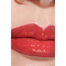Hydrating Beautifying Tinted Lip Balm
