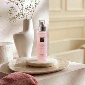 The Ritual of Sakura Shimmering Body Spray