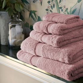 Renaissance Face Cloth Petal Pink