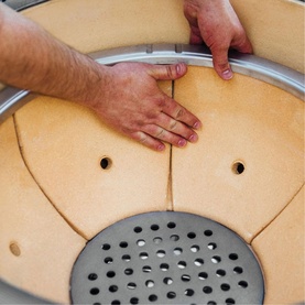 Classic II Red with Cart, Side Shelves, Heat Deflector and Tools