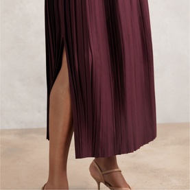 Savannah Pleated Skirt
