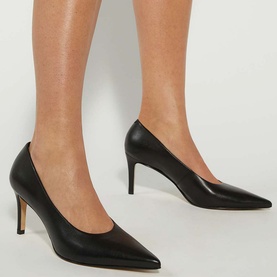 Aspiring Leather Court Shoes