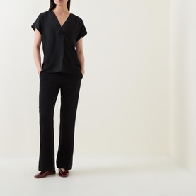 Rinda Loose Fit Top