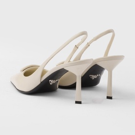Logo Slingback Pumps