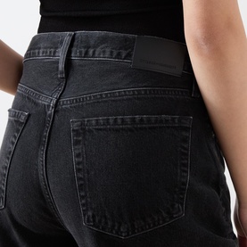 Miro Tapered-Leg Jeans