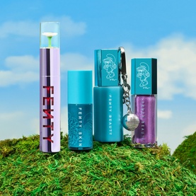 Gloss Bomb x Keychain Smurfette Effect Lip Set