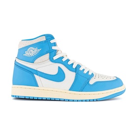 Air Jordan 1 Retro Hi-Top Trainers