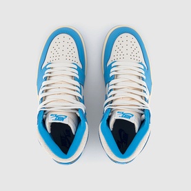 Air Jordan 1 Retro Hi-Top Trainers
