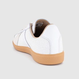 BW Army Trainers