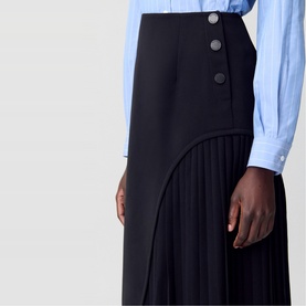 Pleat Detail Flared Skirt