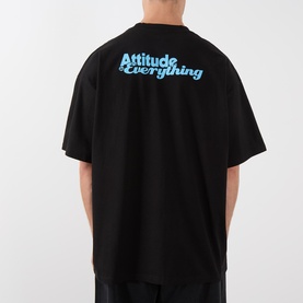 Fuzzy Ball Printed T-Shirt
