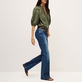 Aommie Mid-Rise Bootcut Jeans