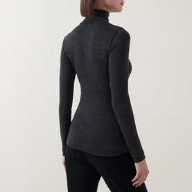Fang Turtleneck Sweater