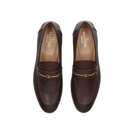 V Logo Chain Loafers