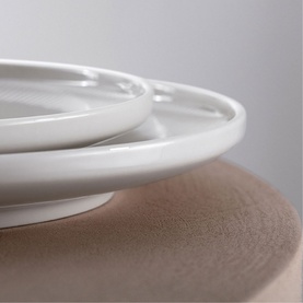 Villeroy & Boch Afina Deep Plate 29cm in white premium porcelain, coupe shape with raised rim, stacked pair showing ring-shaped relief detail