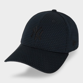 New York Yankees MLB Stretch Mesh 39THIRTY Stretch-Fit Cap