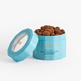 Cocoa Dusted Milk Chocolate Almonds 290g