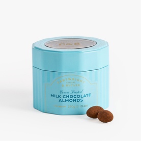 Cocoa Dusted Milk Chocolate Almonds 290g