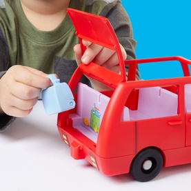 Peppa's Big Family Car