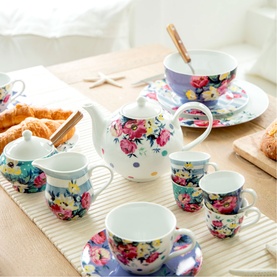 Clovelly Porcelain Sugar Bowl and Creamer Set