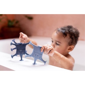 Mrs. Elephant's Family Animal Bath Toys