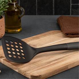 Slotted Turner