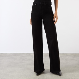 Lotta Wide Leg Jeans