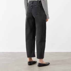 Shape&trade; Authentic 360 Barrel Leg Jeans