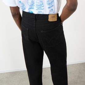 Mid-Rise Straight Leg Jeans