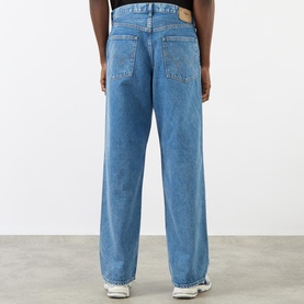 Mid-Rise Wide Leg Jeans