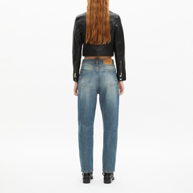 Boyfriend Low-Rise Straight Leg Jeans