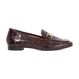 Grained Metal Trim Loafers