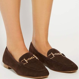 Grained Metal Trim Loafers