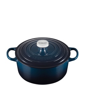 Signature Cast Iron Round Casserole 24cm