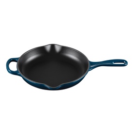 Signature Cast Iron Frying Pan With Metal Handle 26cm